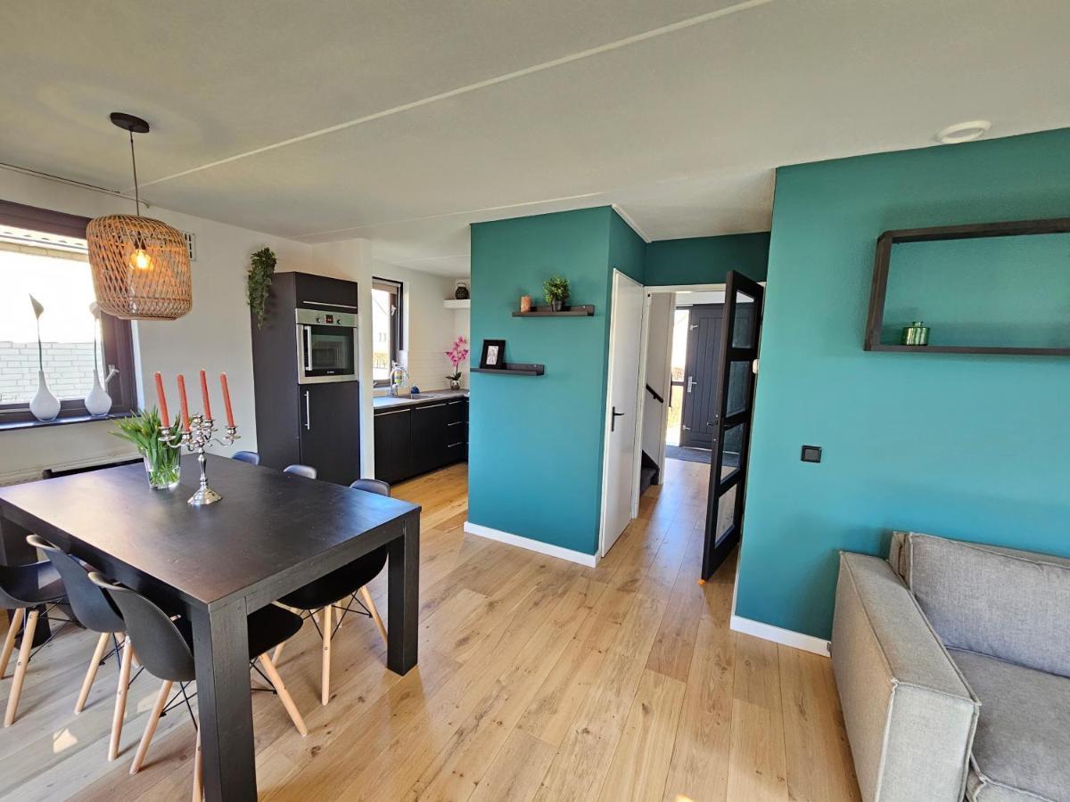 7 Person House With Garden, Firepit, Swimming Lake, Hammock, Child Friendly, In- And Outside Playground, Slide, And Great Coffee Ewijk Exterior foto